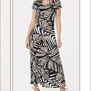 Attitudes by Renee - Maxi dress XL